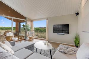 Fantastic, Newly Built Holiday Home At Tjørnevej 18