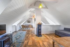 3009Møllehuset, Begge Huse