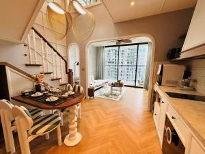 Homestay Ecopark Hung Yen by QMP