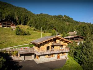 Cristal des Neiges La Clusaz - OVO Network