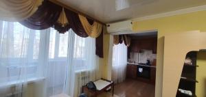 3 комнатная квартира Кривой Рог на Матусевича 38