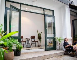 Saigon Downtown - Buivien Party street