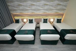 روز هوليداي اي3 Rose Holiday i3