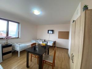 Helena Hostels