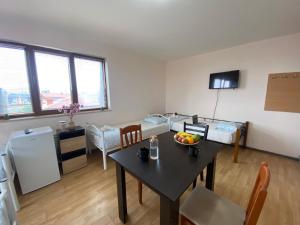 Helena Hostels