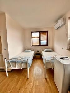 Helena Hostels