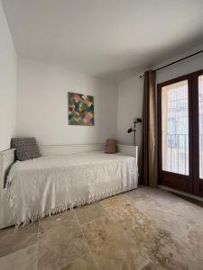 Beautiful Village Silk House, with terrace