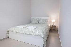 Brand New Spacious 3 Bd Home in Trendy Kipseli