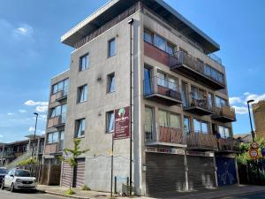 Trendy Studio Flat, 8 Minutes to central London