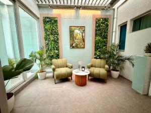 Elegant 4BR penthouse in BGC