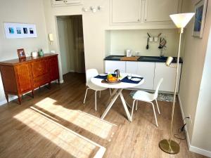 Studio Minu- Elegant Loft in Milan Certosa