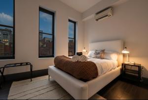 Elegant 2BR in the Vibrant Heart of Pittsburgh