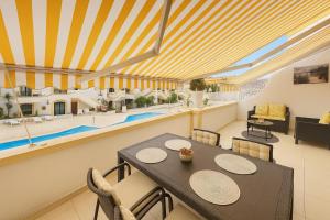 Windsor park spacious apartment in Costa Adeje