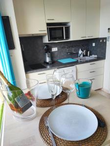 Héliopolis AB dernier étage Vue mer