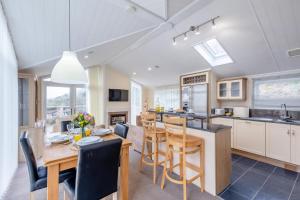 2 Bed in Tresaith oc-c33408