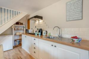 1 Bed in Saundersfoot oc-t33404