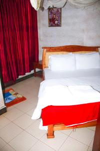 Oldoiyo Lengai Resort