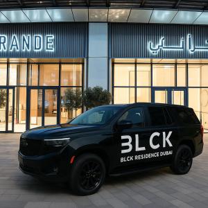 GRANDE SIGNATURE with a direct Burj Khalifa view and Private Fountain Show with DXB AIRPORT VIP Shuttle option for 6 guests