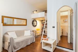 Cozy Studio Milan near the Arch of Peace - 4-star hotels in Milan