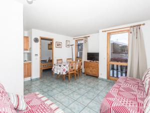 Appartement 2 pièces à 1min des pistes, balcon, casier à skis, parking gratuit, ménage inclus - FR-1-329-91