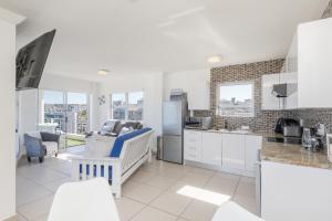 Blouberg Beauty Sea and Table Mountain Views The Bay A501