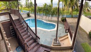 Beachfront Omoa Getaway, Pool, Pool Table For 10