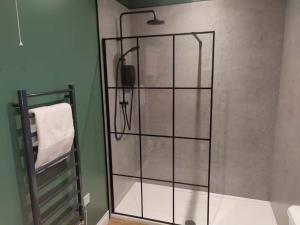 Aberporth 2-Bed Cottage Sleeps 4 & Pet Friendly