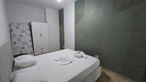 Tirent Apartment-One Bedroom Central