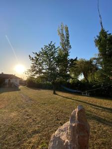 Maison avec grand jardin