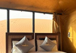 Les Roches Desert Camp