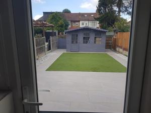 A Very NICE ROOM WITH PRIVATE TOILET AND SHOWER