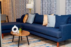 Ket Apartments 1 - Modern, Secure, Comfortable & High Speed WiFi