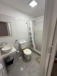 Hospedaje L H primero B Ezeiza a 15 min del aeropuerto