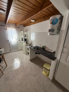 Hospedaje L H primero B Ezeiza a 15 min del aeropuerto