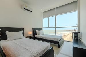 Espectacular vista al mar - Edificio Infinito 1002