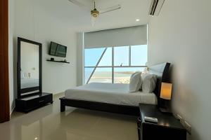 Espectacular vista al mar - Edificio Infinito 1002