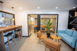 BSR New Stylish Flat La Mar w Pool & Parking