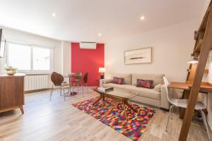 Modern 1-Bedroom Apartment in Exclusive Barrio Salamanca Ideal for 2, Near Golden mile , Goya I