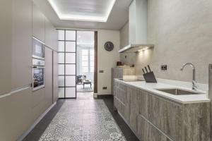 Charming City Center Apartment for 4 Perfect Location