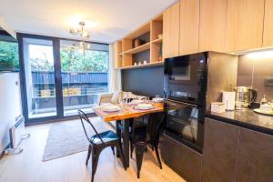 HOM I Gimnasio Piscina Temperada Sauna