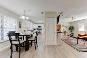 Amazing House*relax and unwind*5 min to hospitals