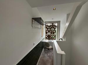 Cozy Penthouse Duplex with Private Rooftop Terrace near Vondelpark