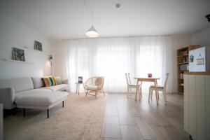 Nature Escape in Lahemaa Bright 1-Bedroom Apartment with Terrace