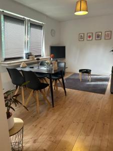 Savón#2 - Innenstadt Netflix-Küche-Parking-WLAN-KingSizeBett-Loggia