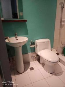 Persimmon condominum