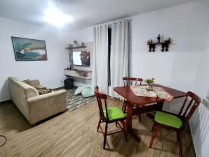 Apto pé na areia praia Martim de Sá