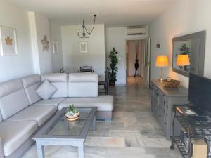 Mi Capricho, Ground Floor Apartments with private gardens