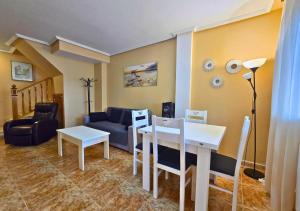 Villa Puerto House with Private Jacuzzy & Sauna