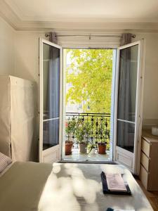 Parisian Apartment for 3 People - Paris Parc des Princes WiFi & Metro