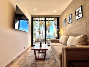 Incredible Sunsets, Private Pool and Boardwalk